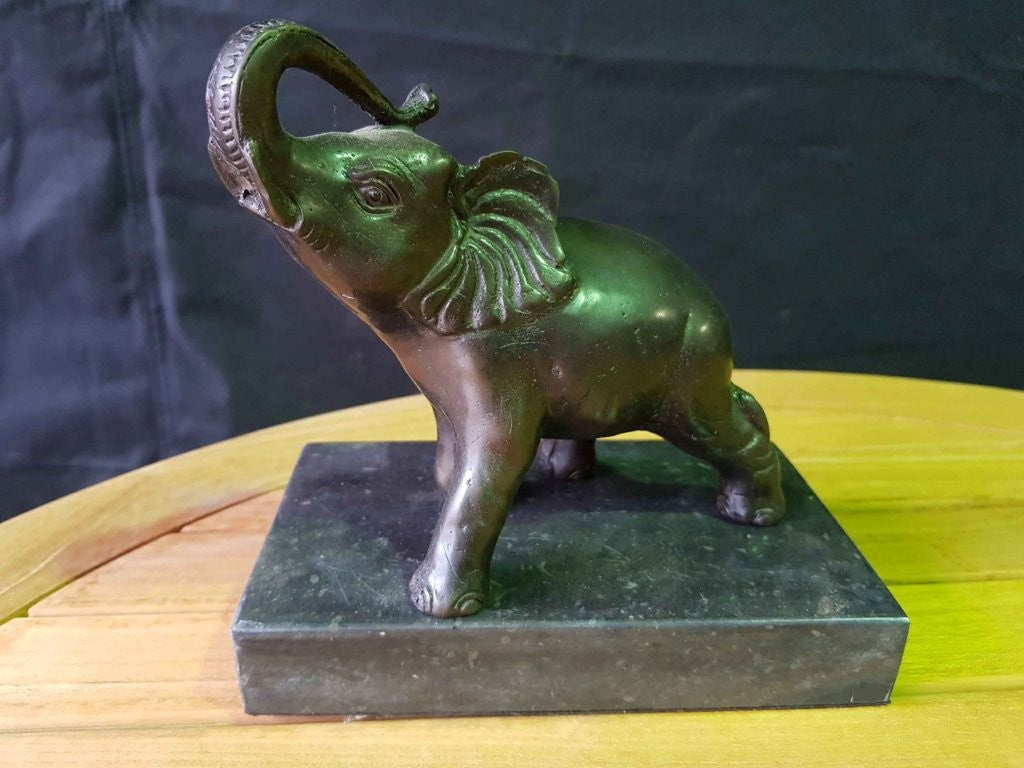 Small Elephant Antique Black