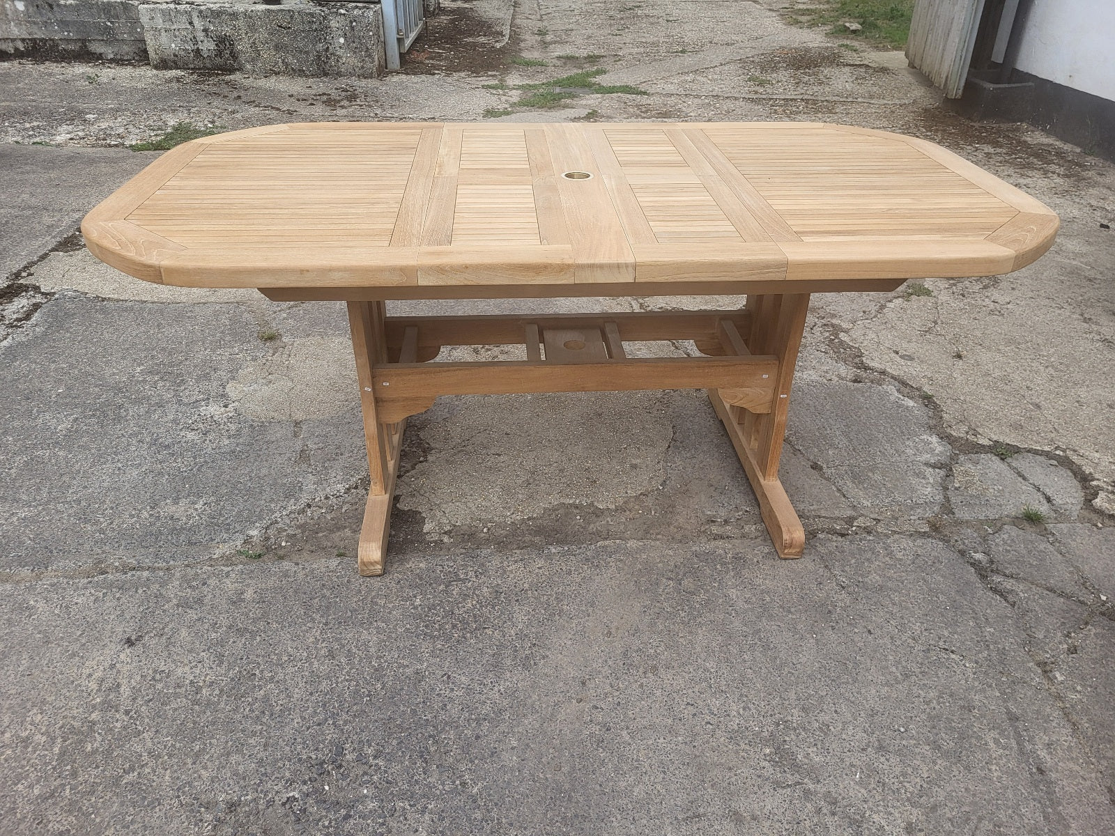Garden Deluxe Extending Teak Table 120 x 130 - 180cm (26014)