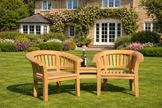 <p>Teak <a href="https://chic-teak.co.uk/products/gloucester-teak-companion-seat" target="_blank" title="https://chic-teak.co.uk/products/gloucester-teak-companion-seat">Gloucester Companion Seat </a>On Lawn</p>